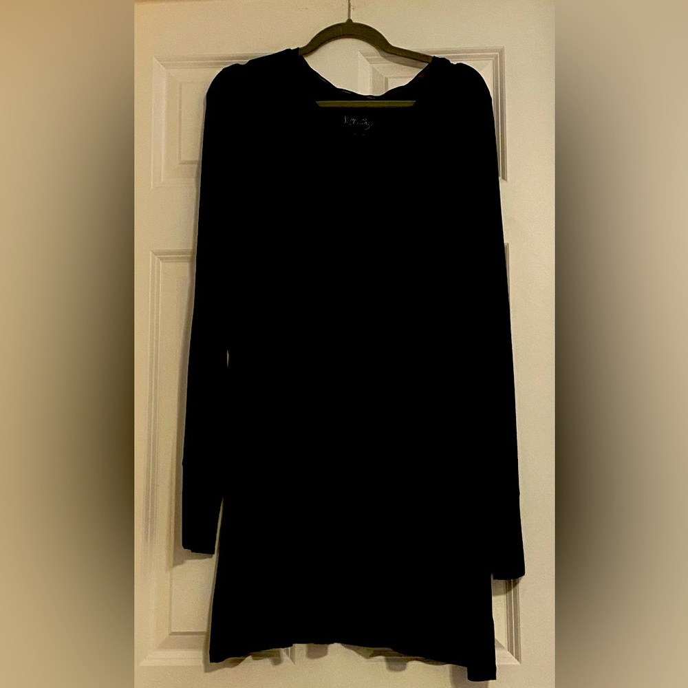 Soft long sleeve tunic